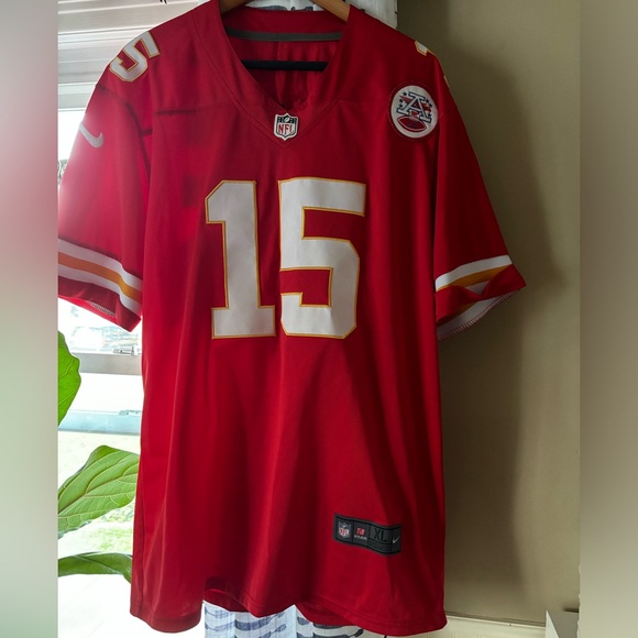 XL embroidered Kansas City Chiefs Patrick Mahomes jersey - Picture 1 of 5
